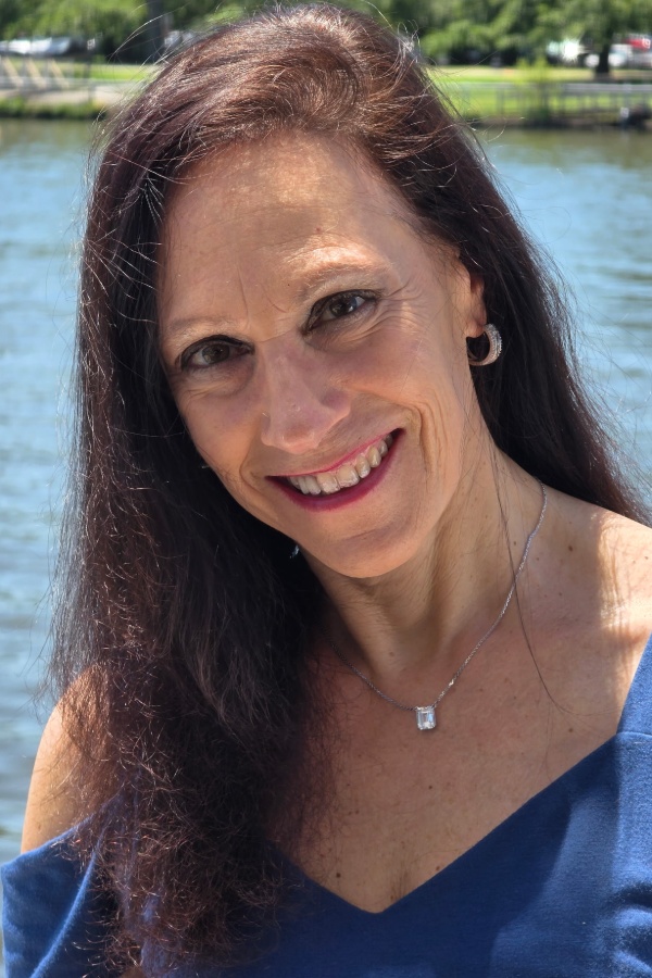 Cruise Brothers Travel Agent Christine Jones
